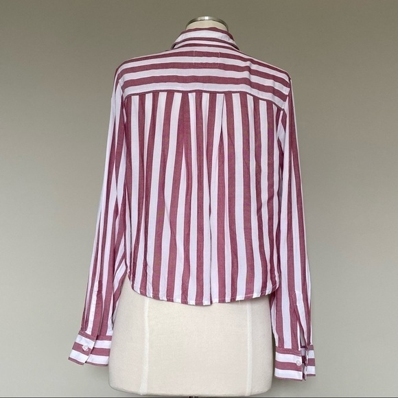Rails Val Dali Red White Striped Tie Front Button Down Shirt, Small - Picture 8 of 15